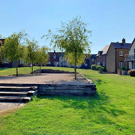 Hébergement de vacances Sandy Shores, The Bay, 2 Bedrooms With Ensuites, Balcony With Sea View, Parking With Ev Point, 2 Dogs Welcome *